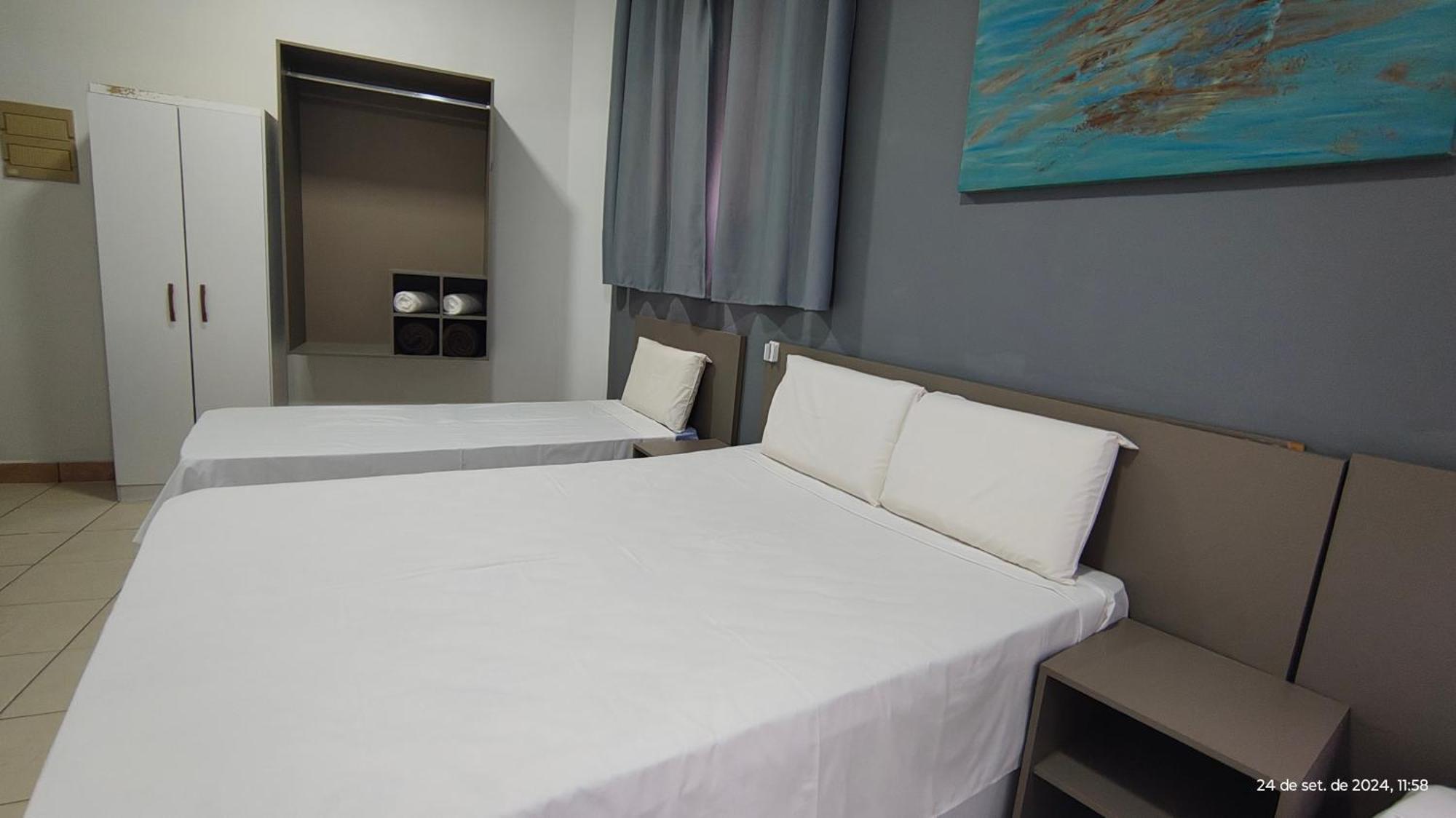 Hotel Santos Hotel 2*